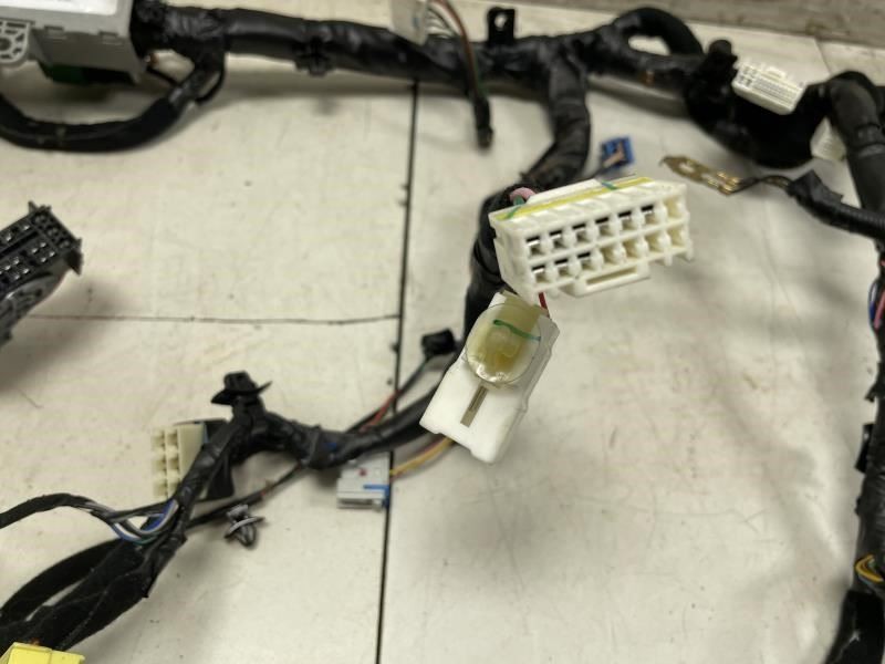 2013 HYUNDAI ELANTRA GLS SDN DASH WIRE HARNESS w/ TPMS CONTROL MODULE OEM+