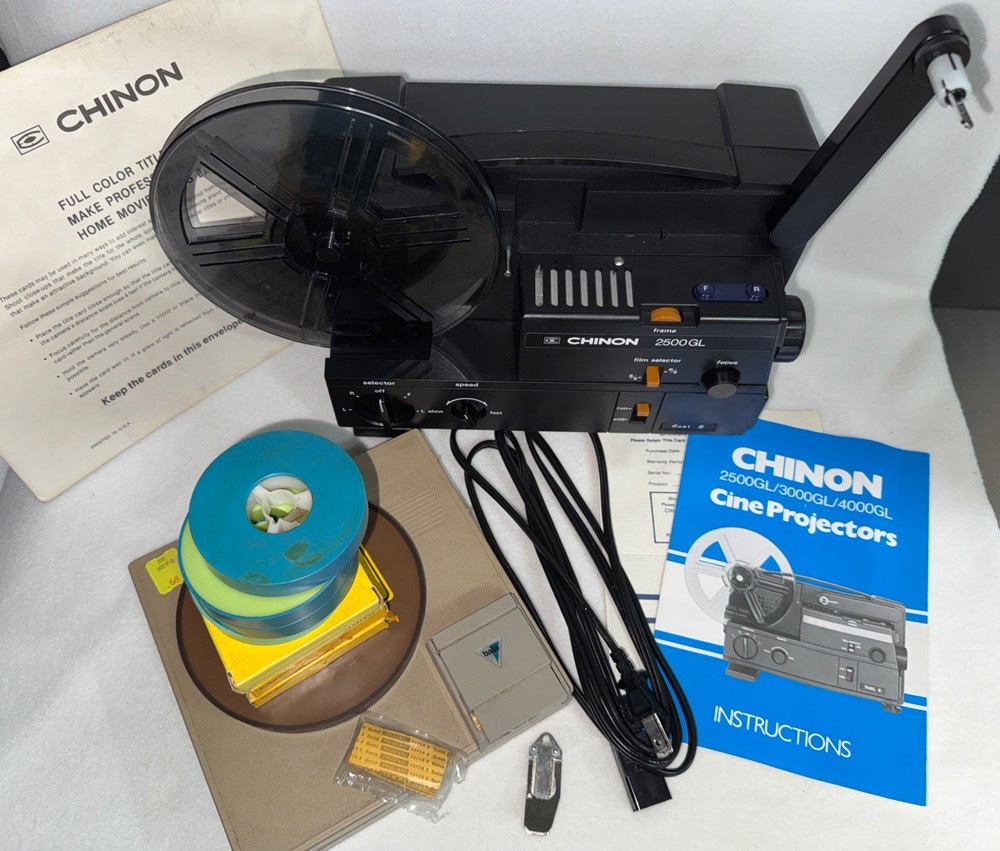 Chinon 2500 GL Self Reeling Adjustable Projector Original Box Packaging Manual