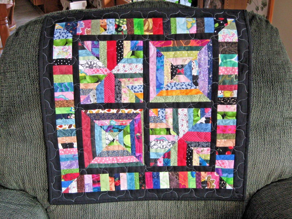 Handmade Quilted Table Topper Candle Mat Wall Hanging