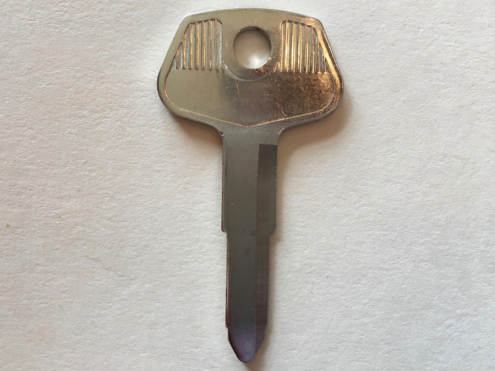 TWO Suzuki Samurai key blanks. Correct OEM length; why settle for too long? Nice