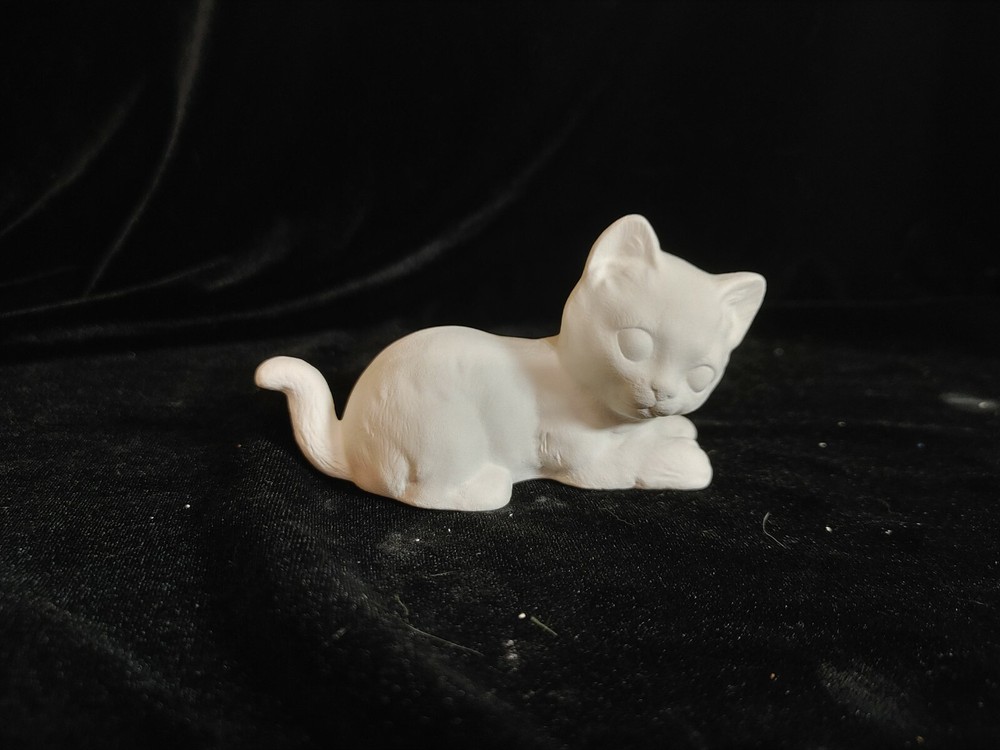 Cat / Kitten - Ceramic Bisque Ready to Paint