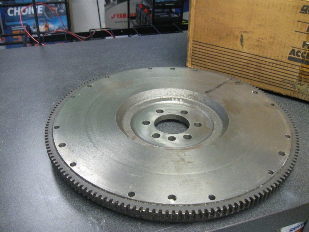MERCURY MARINE FLYWHEEL ASSY 9558 UNDERSHELFJ6