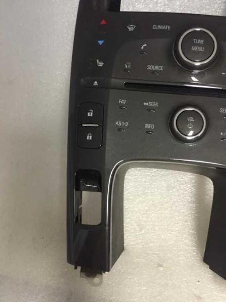 2012-2015 VOLT RADIO CONTROL PANEL NEW OEM 779