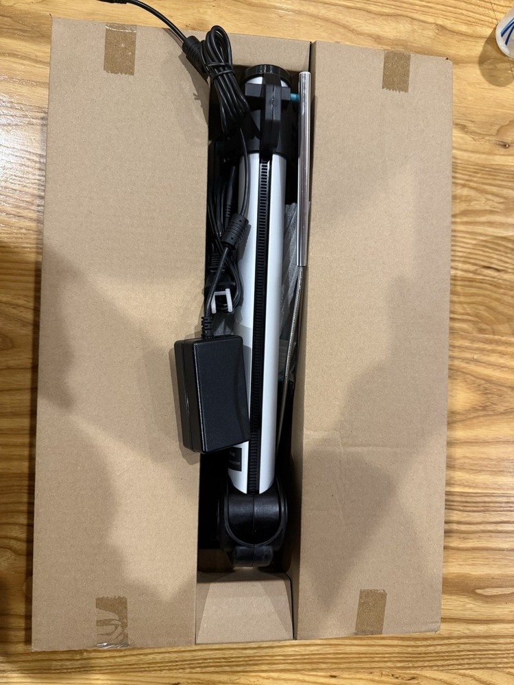 ProComputing Corp. Justand V2e 99600 Adjustable iPad or Tablet Table Top Stand