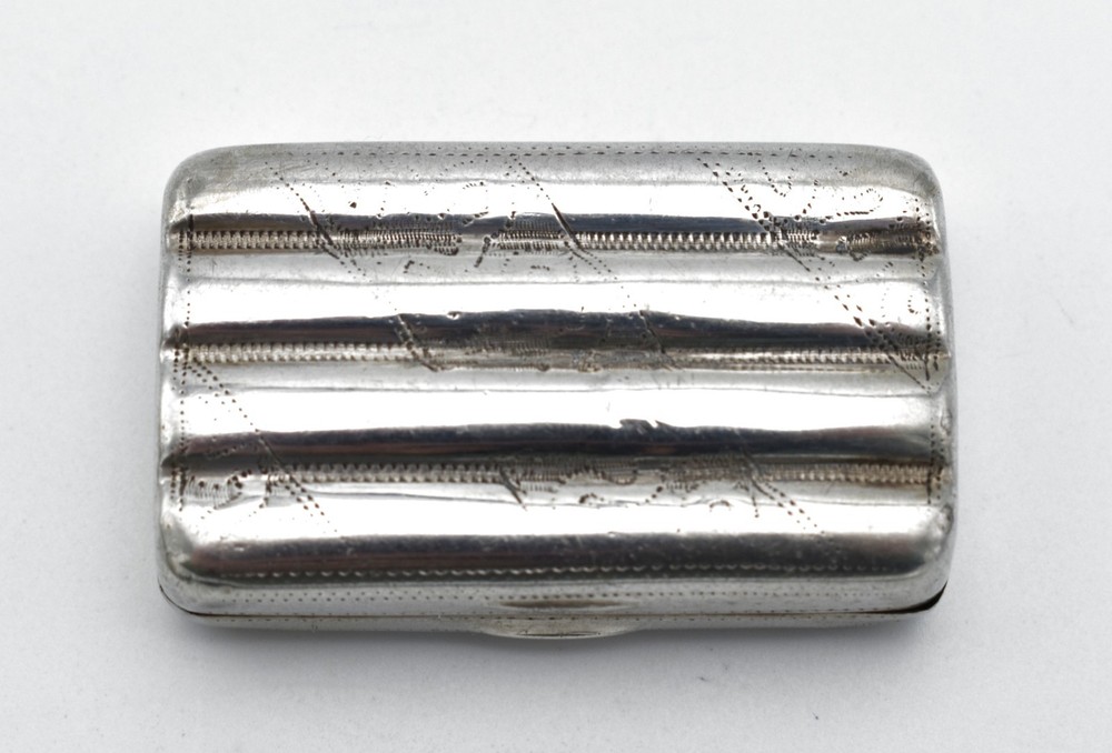 Antique Georgian Solid Silver Pill Box Snuff Box Nice Shape 1810