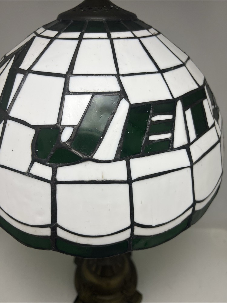 Jets table lamp tiffany style works great shape