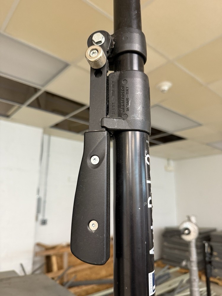 Manfrotto (Bogen) Autopole 2 Kit With Base Legs