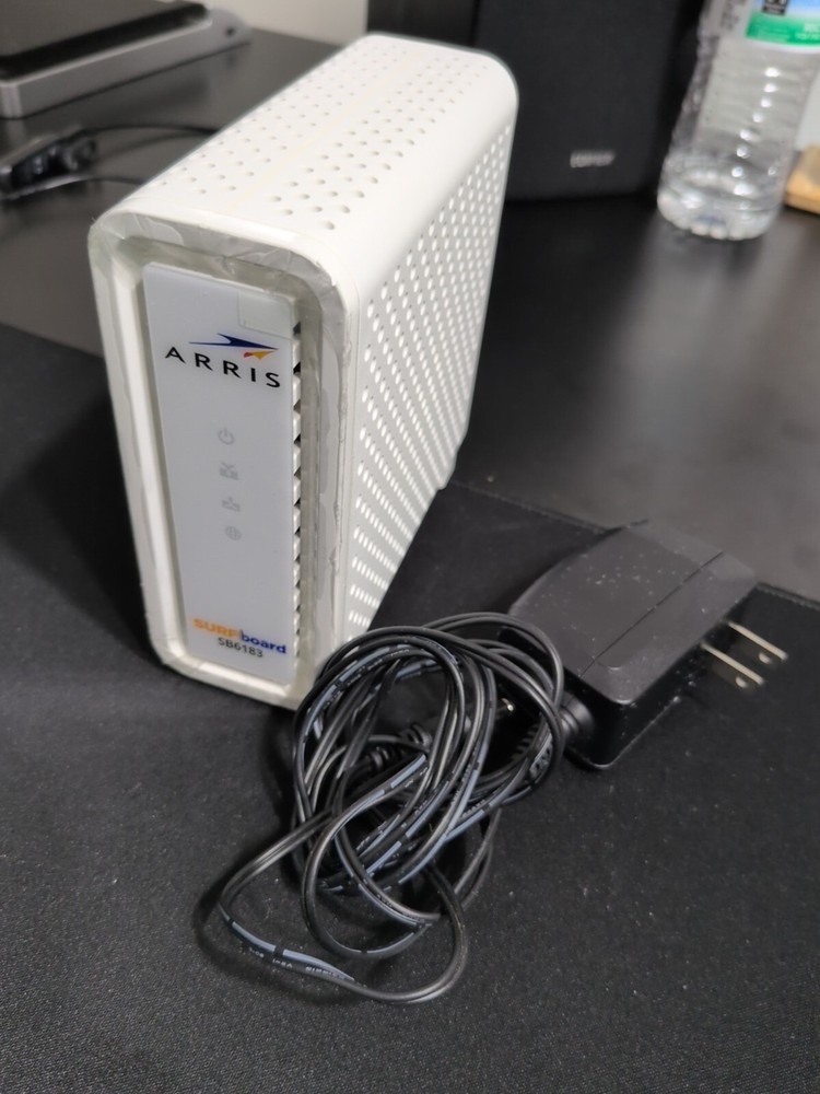 SB6183 SURFboard DOCSIS® 3.0 Cable Modem - White