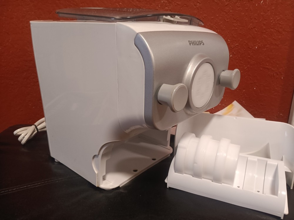 Philips Avance Collection Automatic Pasta and Noodle Maker. Broken Disc Holder.
