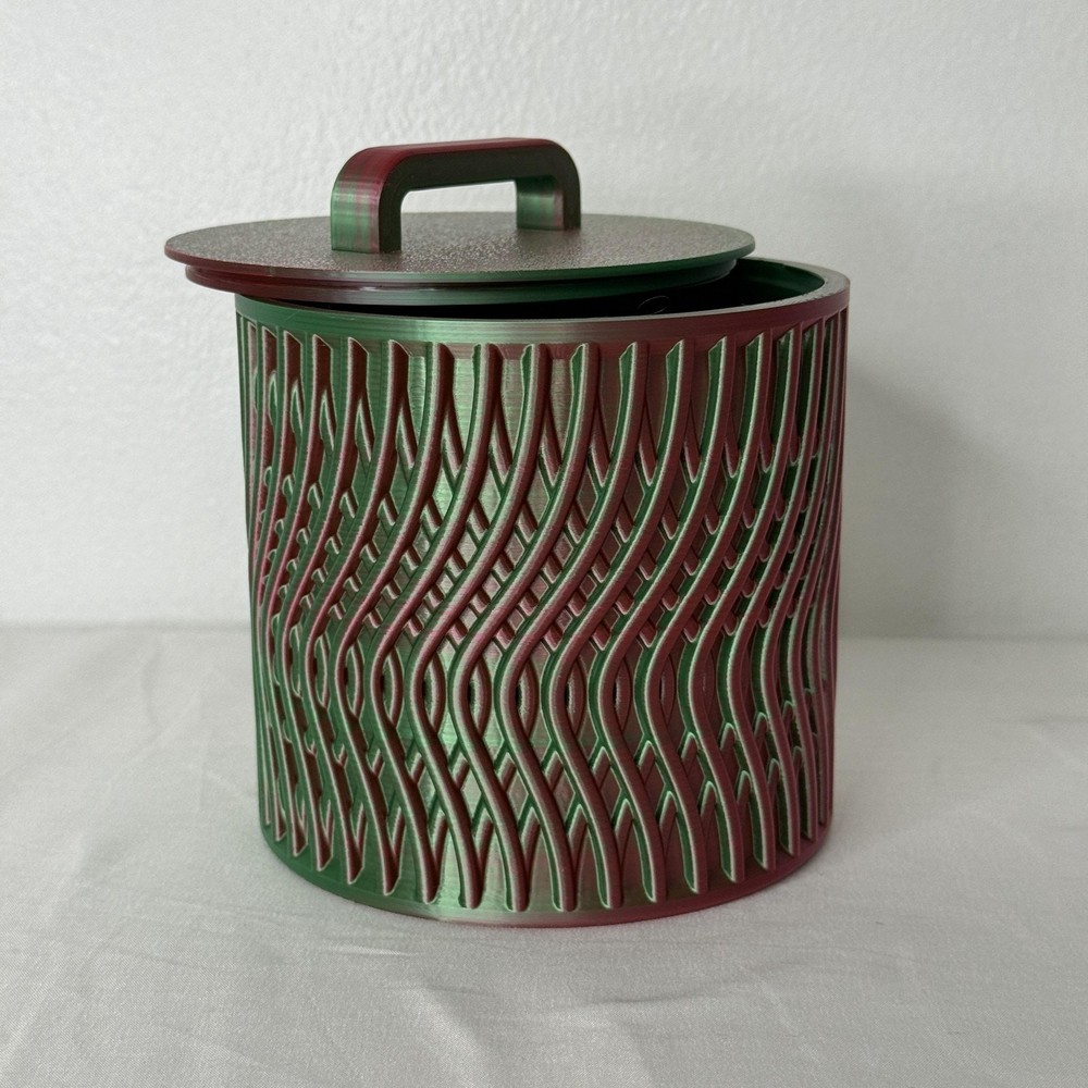 Wavy Pattern Lidded Storage Container Jar Green Red Multi Color Plastic Canister