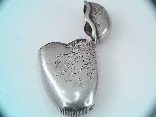 ANTIQUE VICTORIAN GORHAM STERLING SILVER MATCH SAFE