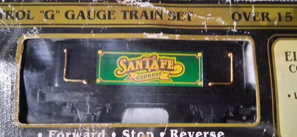 EZTEC Santa Fe Express 40PC Wireless Remote Control "G" Gauge Train Set