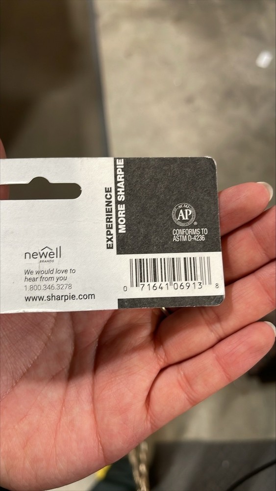 SHARPIE Mini Permanent Marker Fine Point Black 1 Count