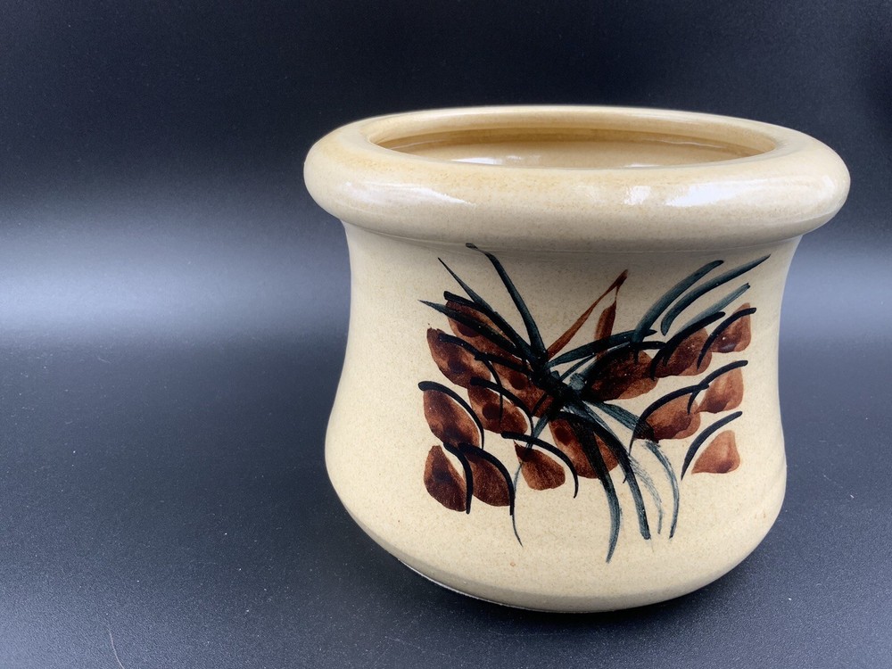 CONTEMPORARY POTTERY, LTD Studio SmallCeramic Crock Hand Painted Pinecone Spruce