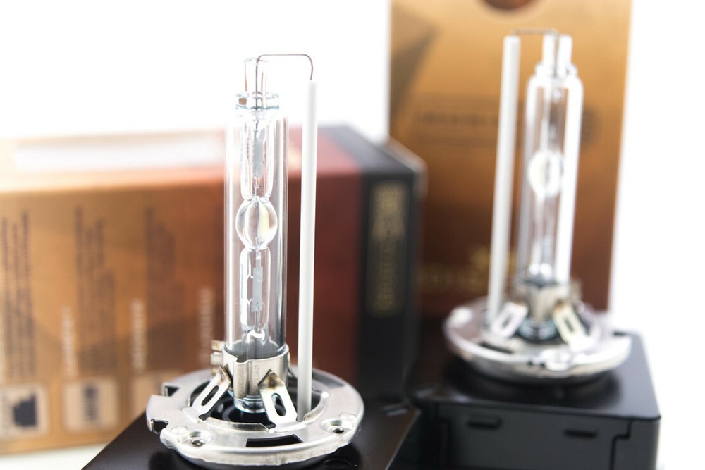 MORIMOTO XB35 HID BULBS REPLACEMENT D3S 6000K (one pair)