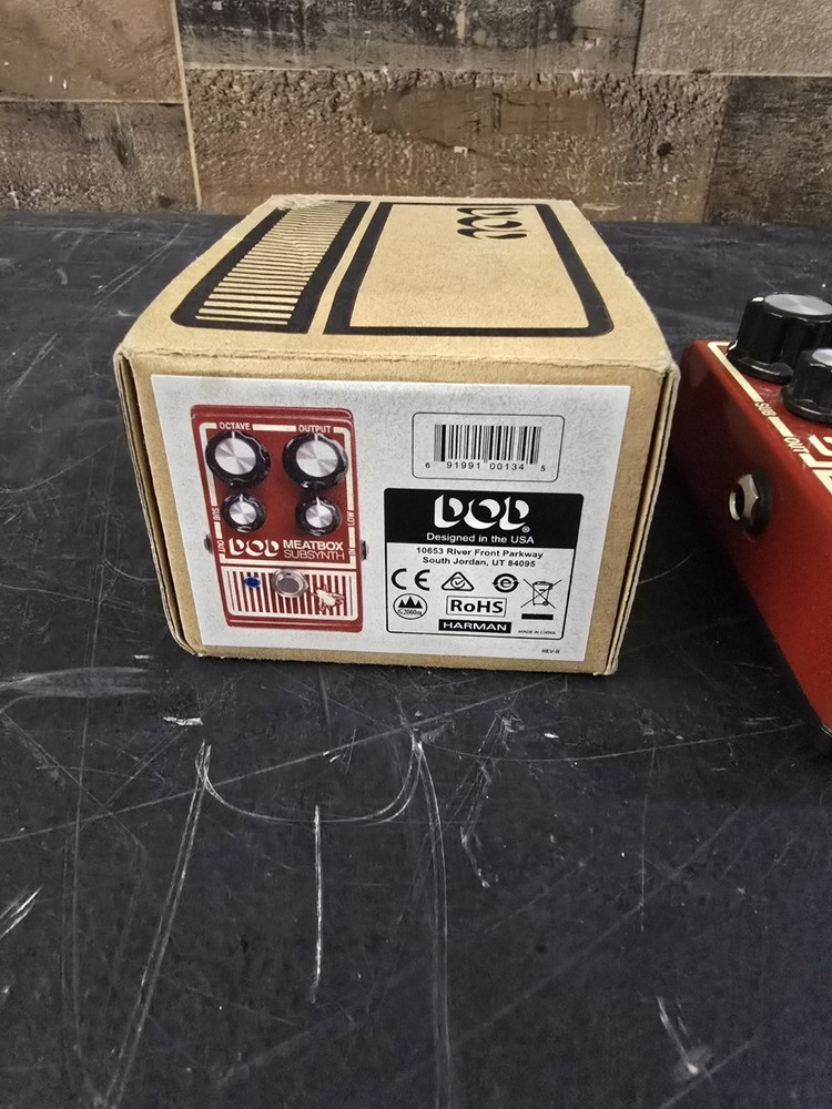 DOD Meatbox Sub Synth Effects Pedal