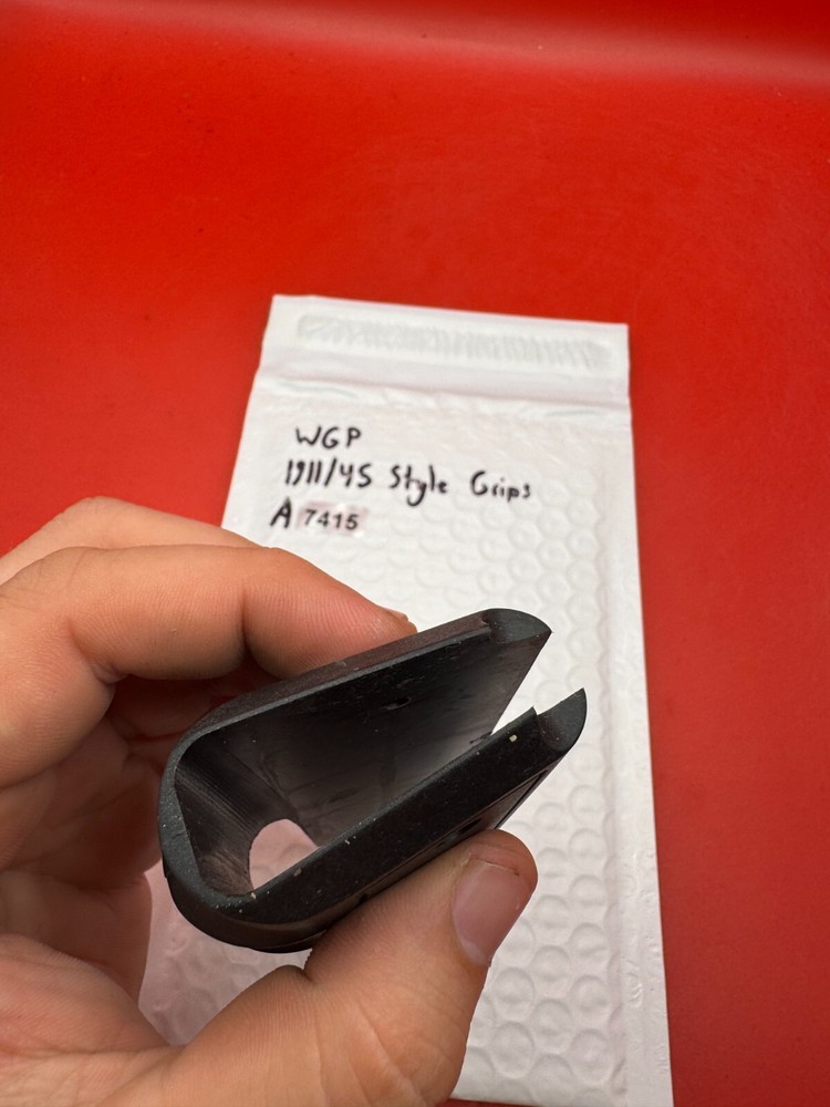 WGP 1911/45 Style Grips