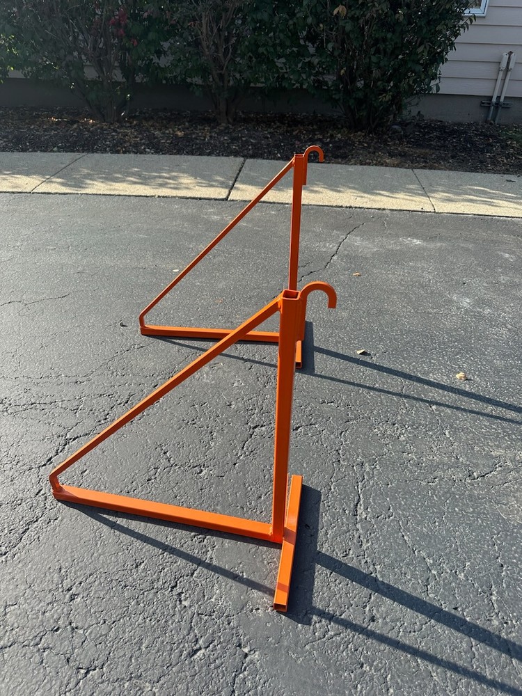 SHIPPING CONTAINER SHELF BRACKETS (1 PAIR)