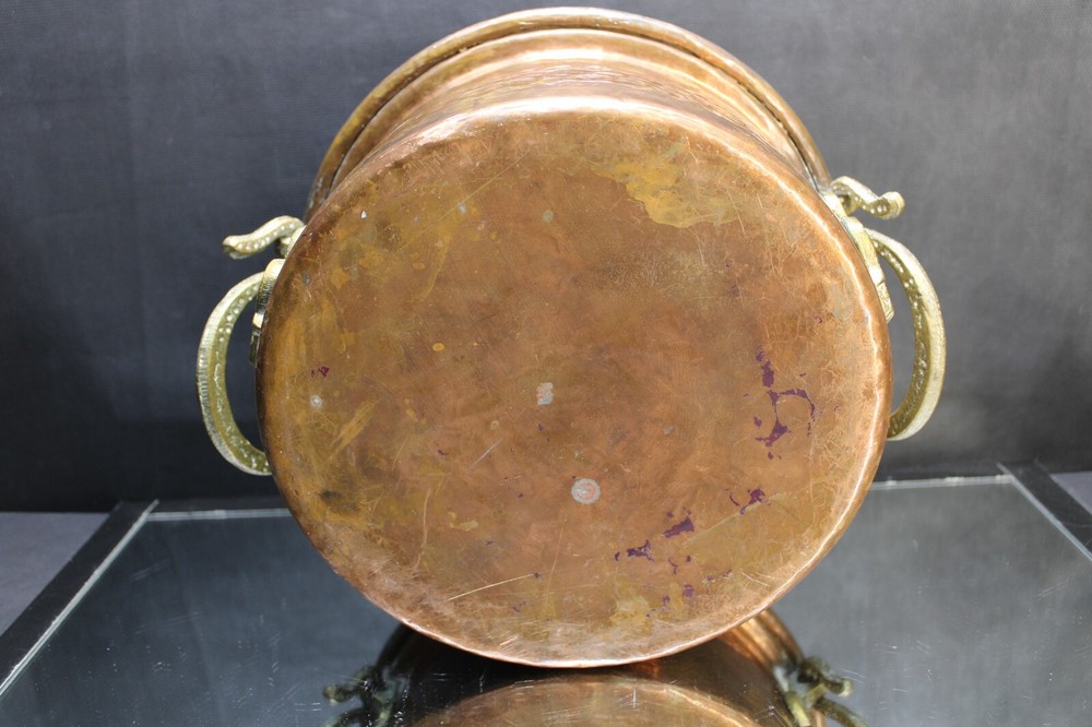 Vintage Hammered Copper Bowl/Pot with Brass Handles