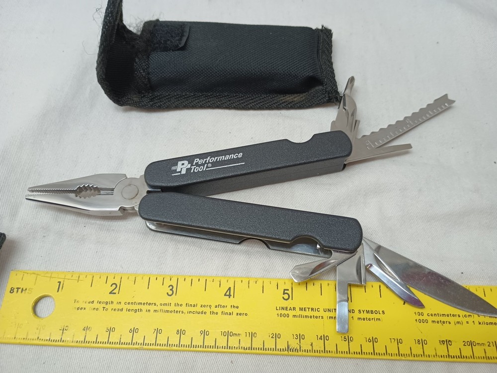 LOT OF 2 MULTI-TOOLS