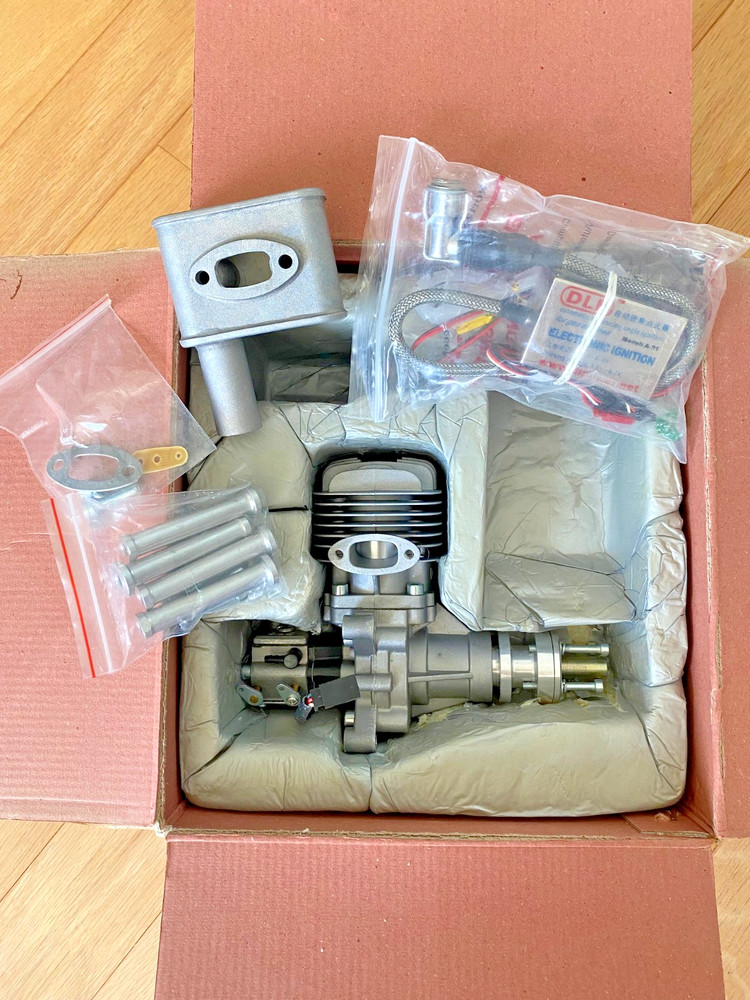 New DLE30 30cc 2-cycle gasoline engine