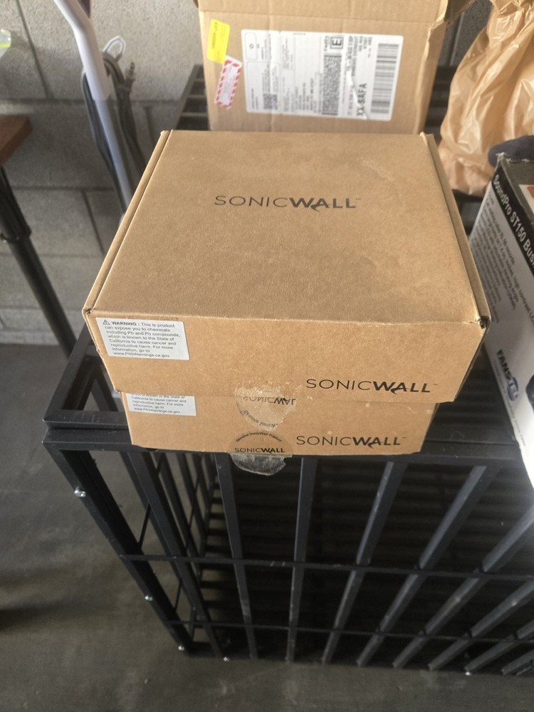 SonicWALL TZ400 W Enterprise Firewall VPN Device Network Security