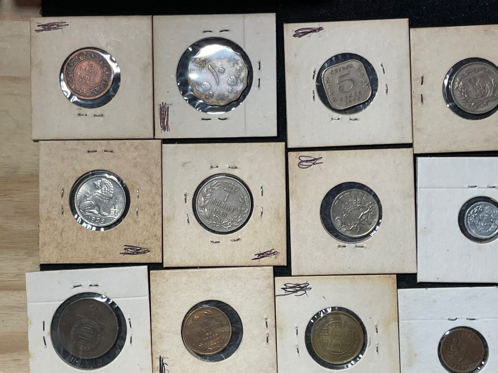 Assorted World Foreign 18 Coins Lot #2