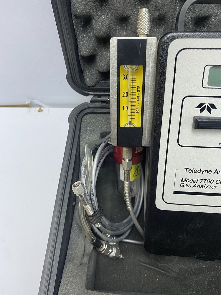 TELEDYNE Analytical Instruments Model. 7700 /7700P Carbon Dioxide Gas Analyzer