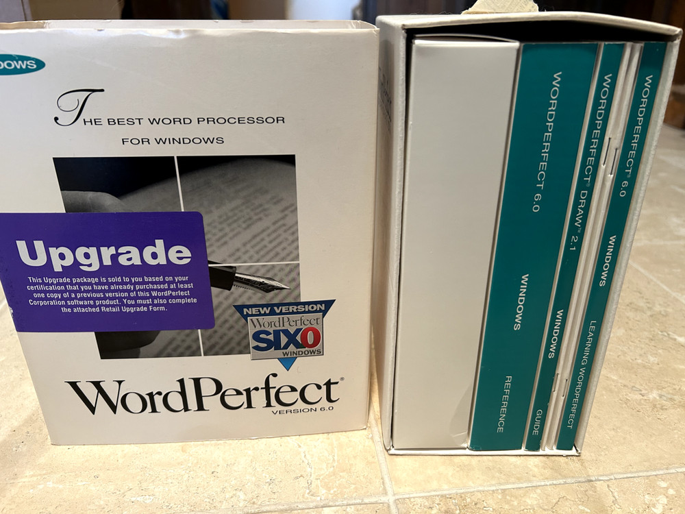Windows WordPerfect Version 6.0 Word Processor Software, Draw 2.1, & ref chart