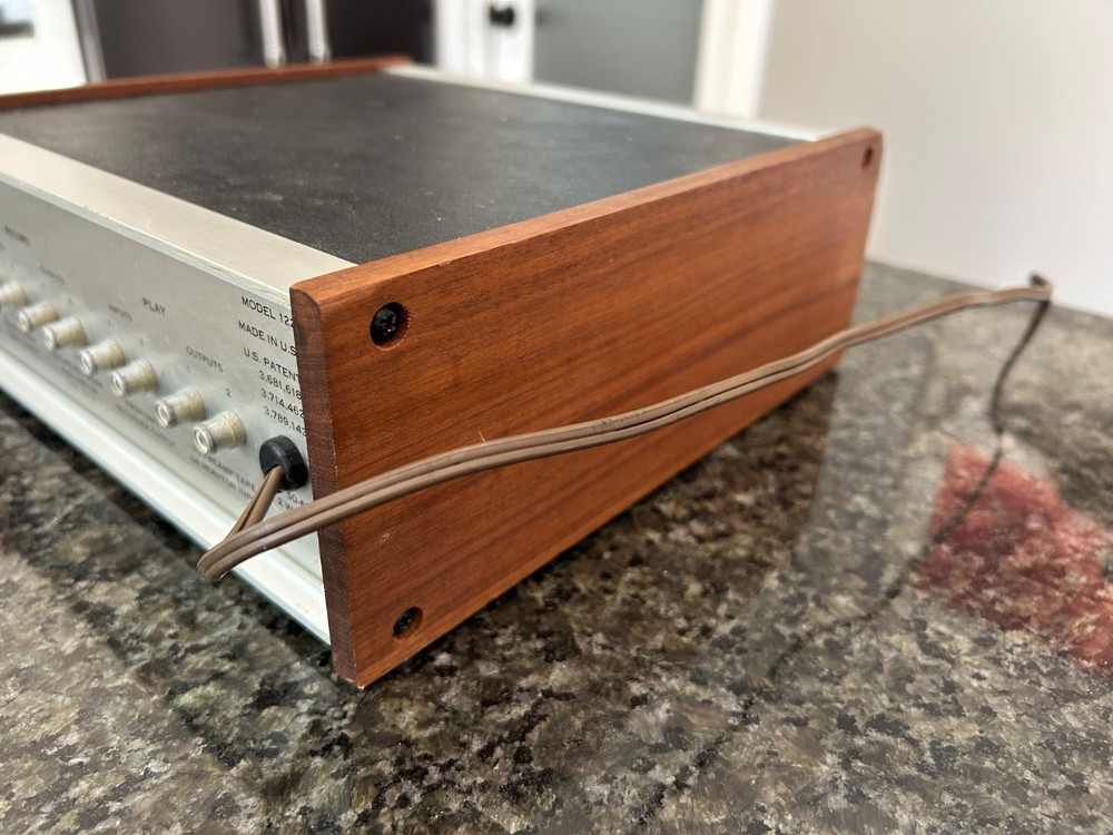 dbx 122 Noise Reduction Unit – Untested / As-Is