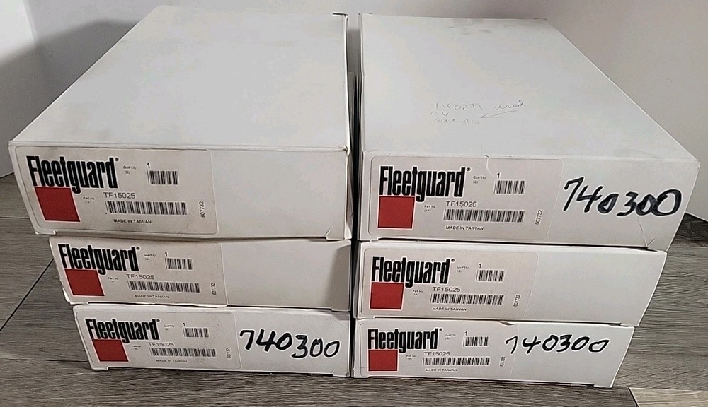 Fleetguard Transmission Filter - TF15025