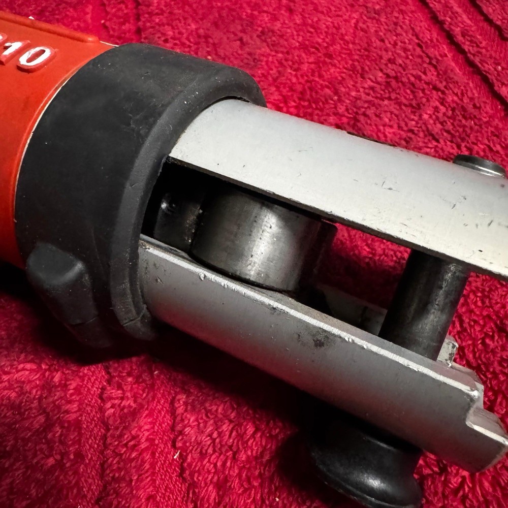 Ridgid compact RP 210 press frame w/ Dies Used