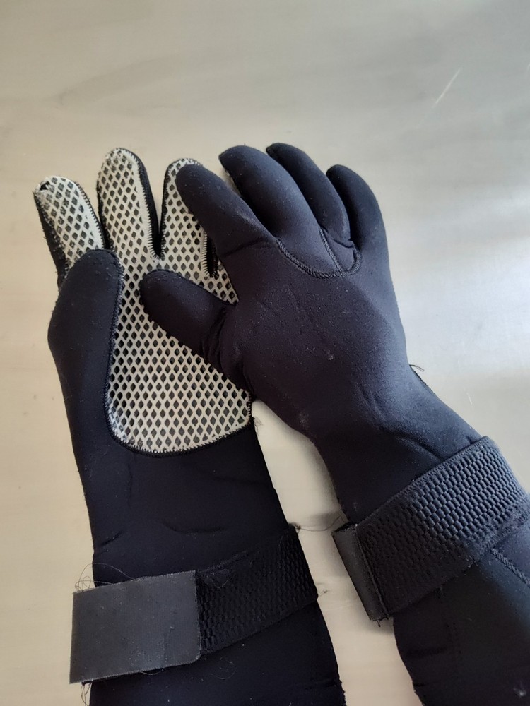 Scuba Dive Gloves Size Medium