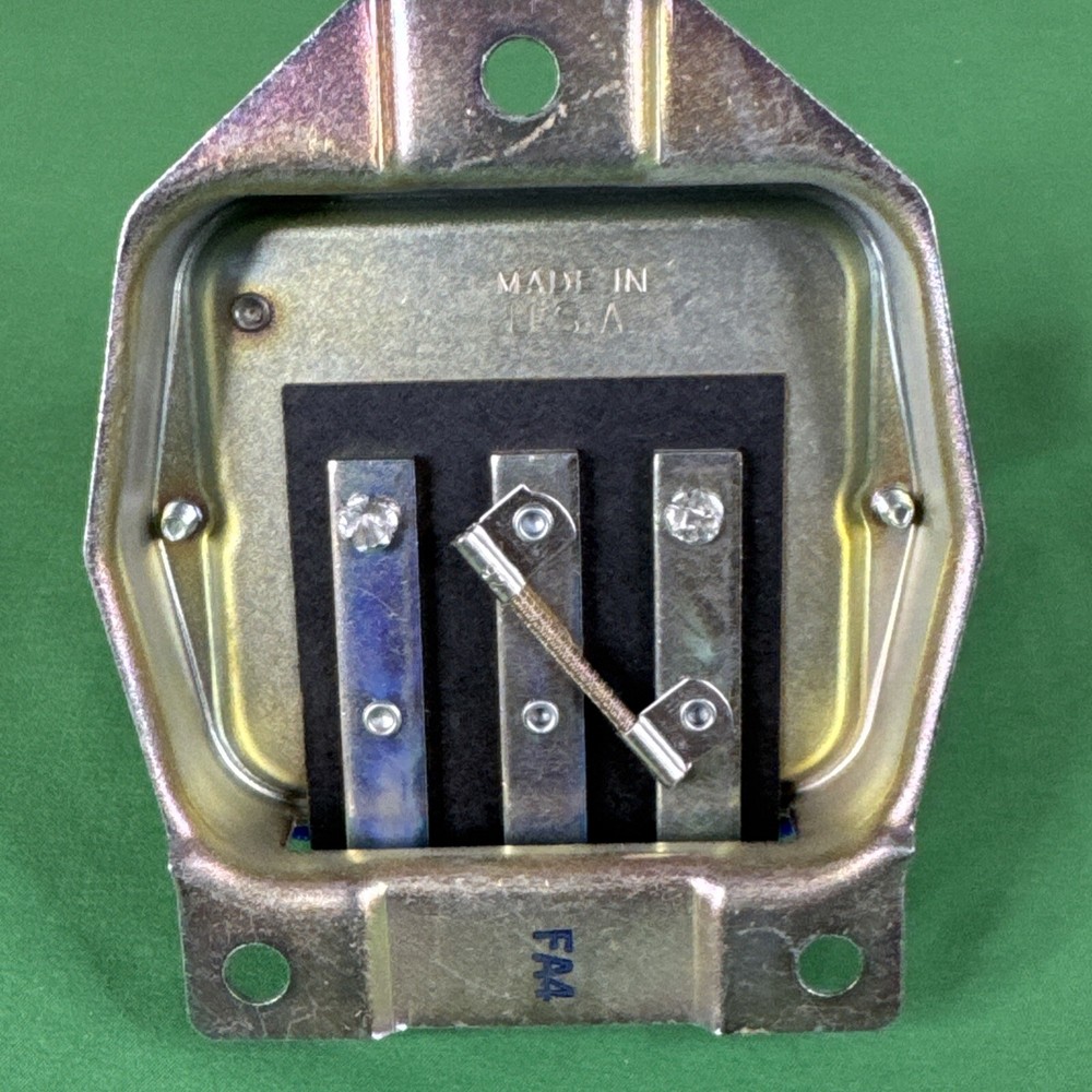 Voltage Regulator CARQUEST RAC1019