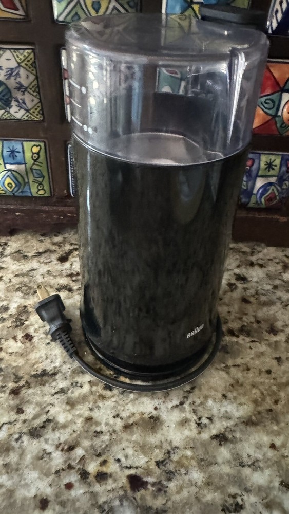 BRAUN COFFEE GRINDER BLACK MODEL 4-041 GUC