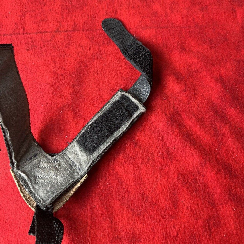 ARCHERY HEAVY DUTY WRIST SPREADER NYLON (k)