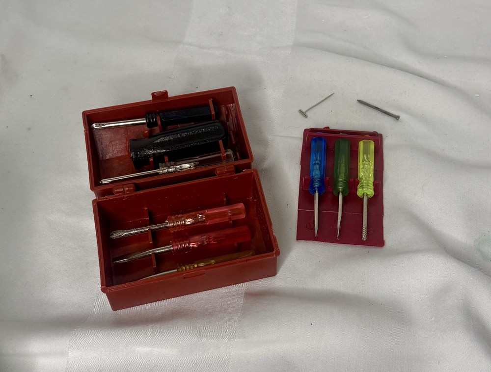 Vintage Novelty Mini Red Plastic Tool Chest 6 Interchangeable Drivers Toolbox