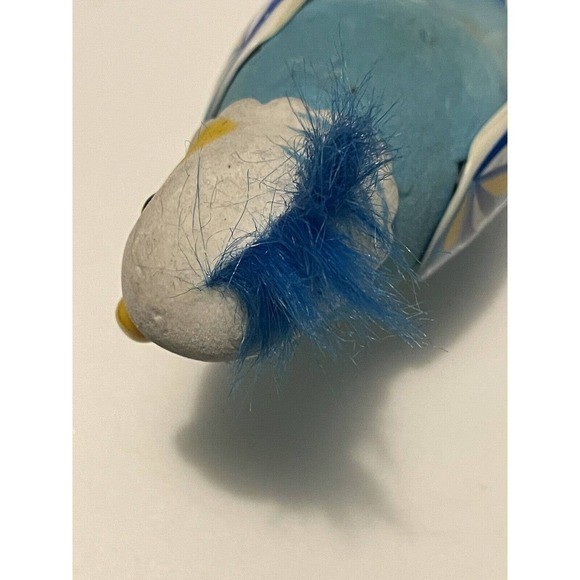 cute battery driven parrot