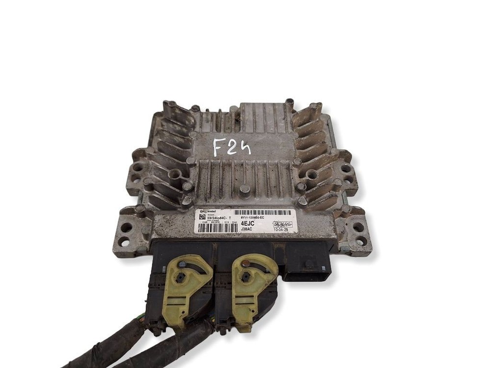Ford Fiesta 2013 Engine Control Module ECU 8V2112A650EC BVV489