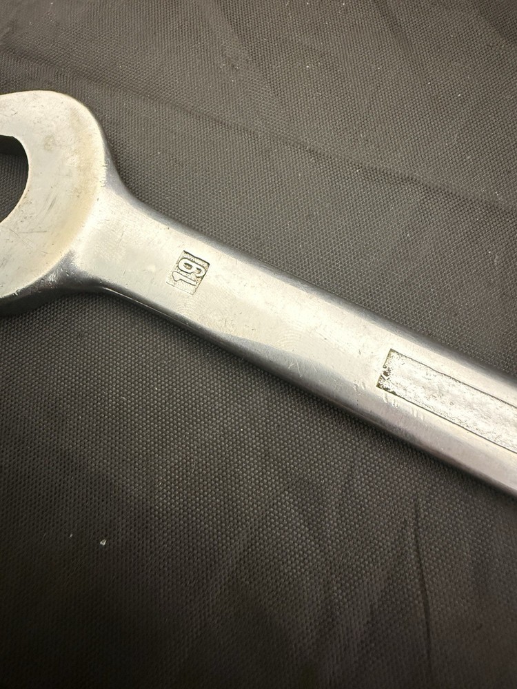 Draper Tools Combination Spanner/Wrench - 19mm - Chrome Vanadium