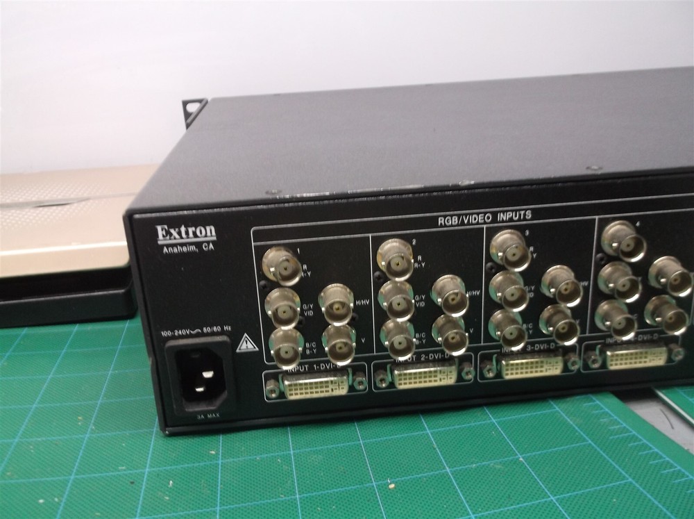 Extron MGP-462xi Multi-Graphic Processor loud fan bent connector missing button