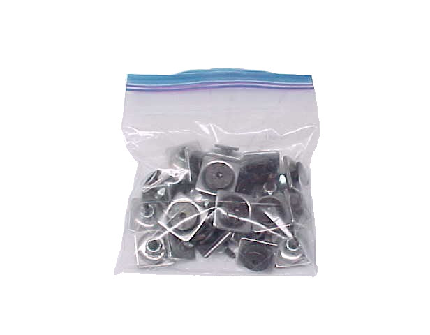 22 Woodys Track Studs 9.200