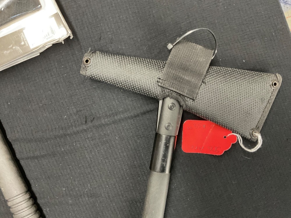 SOG Tactical Tomahawk black