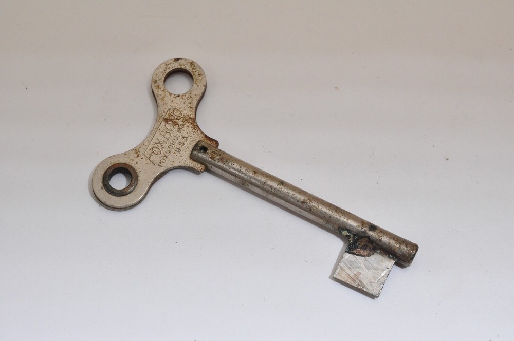 Foxboro Clock Key ?