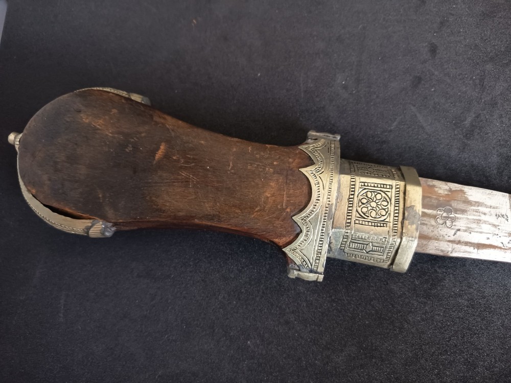 jambiya dagger