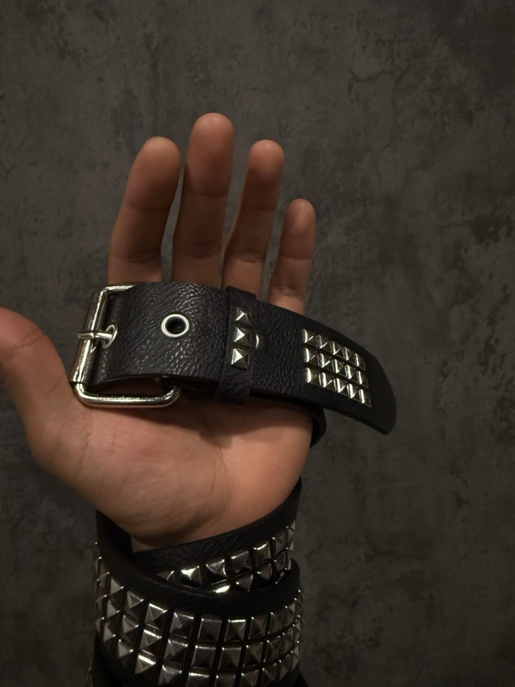 Black Pyramid studded leather belt Y2K alternative Emo Goth