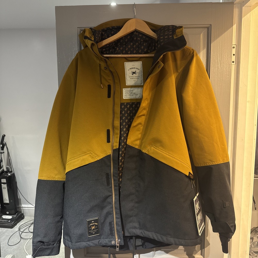 L1 Premium Goods Ski Jacket
