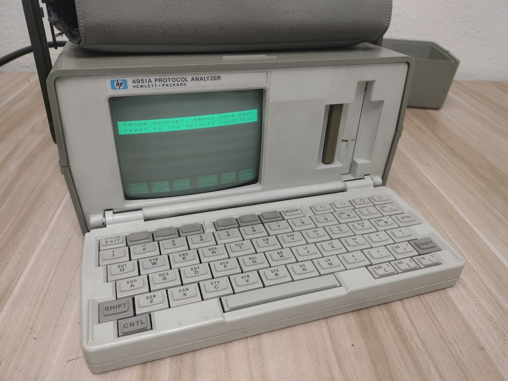 HP Hewlett Packard 4951C Protocol Analyzer HP 18180A Interface w/ Accessories
