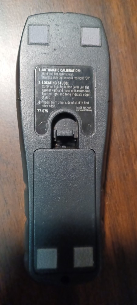 Stanley 77-075 stud finder