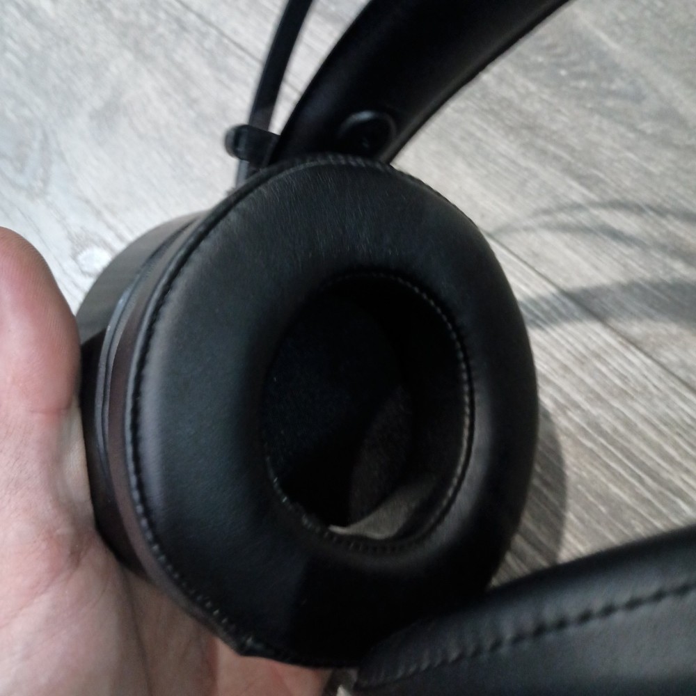 PeohZarr Diamond Series Black Gaming Headset